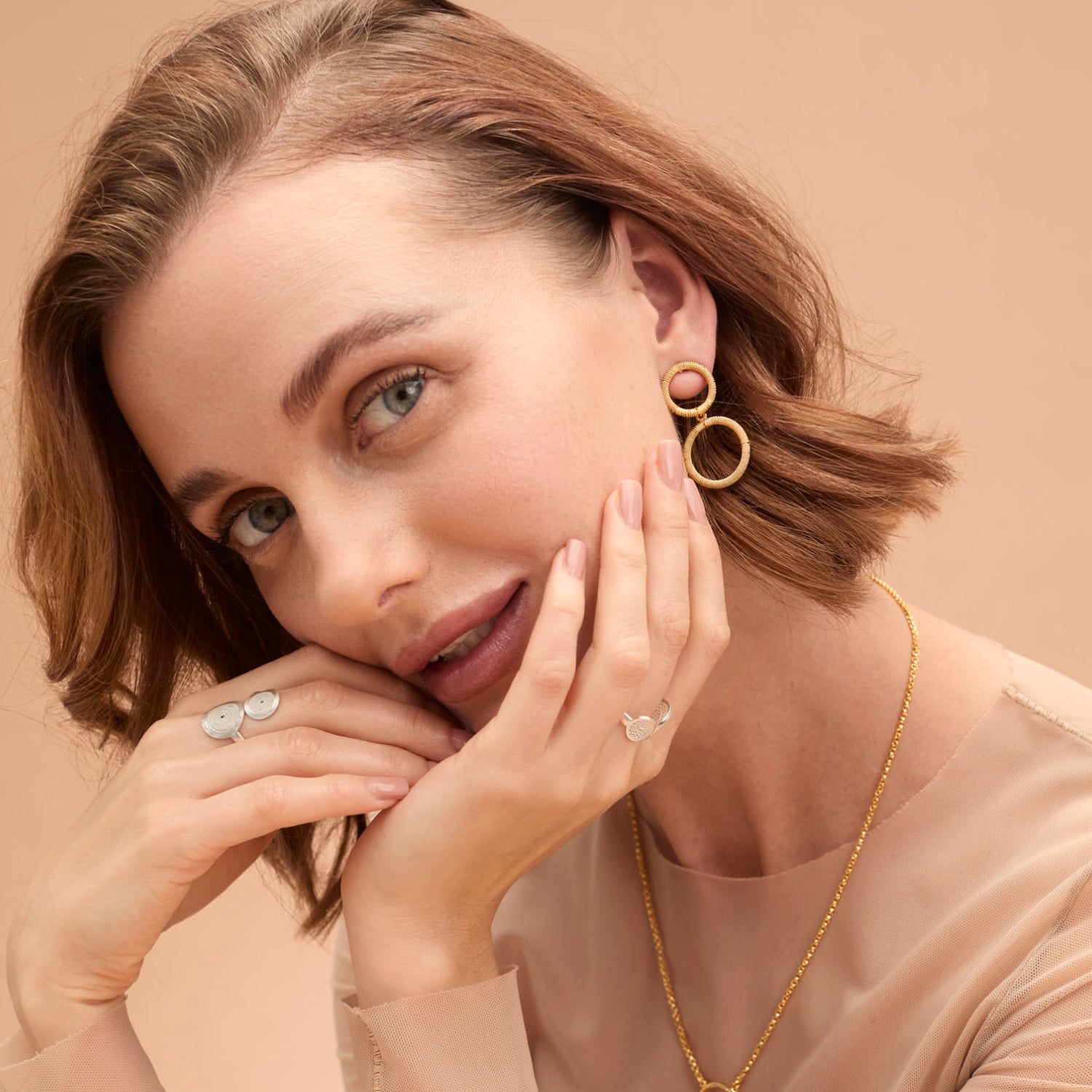 ASHER DOUBLE CIRCLE GOLD MEDIUM EARRINGS