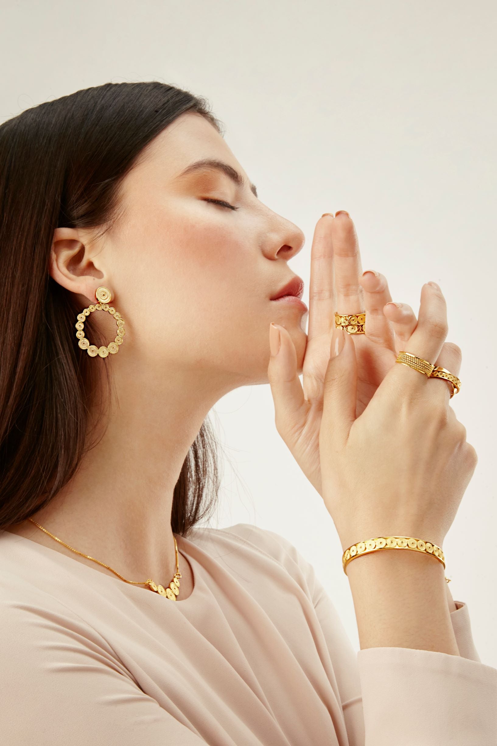 EVA SOLID GOLD 18K RING FILIGREE